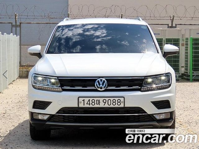 Volkswagen Tiguan 2.0 TDI Premium — пробег 91 712 км — фото 1 из 5