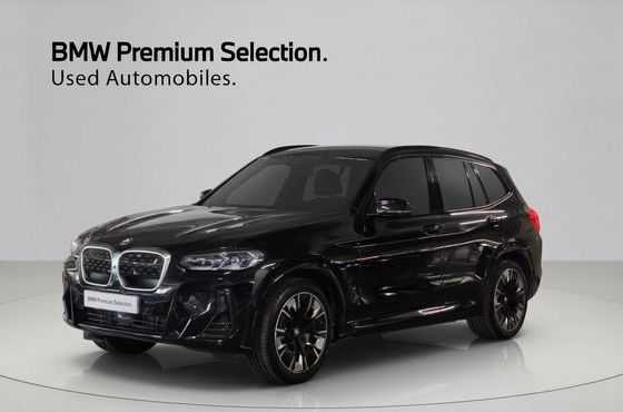 BMW iX3 M Sports — пробег 52 972 км — фото 1 из 5