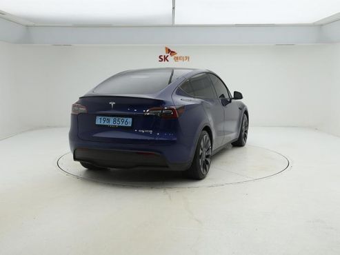 Tesla Model Y Performance AWD — пробег 23 363 км — фото 4 из 5
