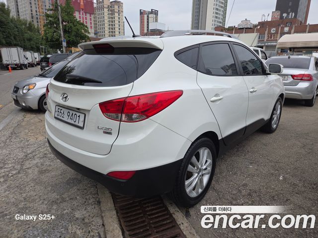 Hyundai Tucson Diesel 2WD LX20 Premier — пробег 163 000 км — фото 4 из 5