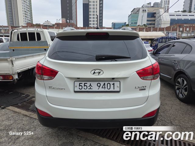 Hyundai Tucson Diesel 2WD LX20 Premier — пробег 163 000 км — фото 5 из 5
