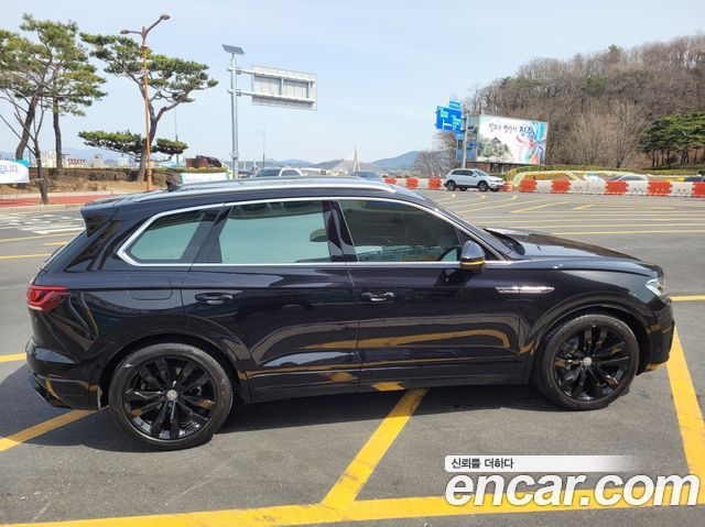 Volkswagen Touareg из Кореи Encar