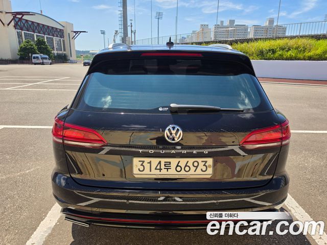 Volkswagen Touareg из Кореи Encar