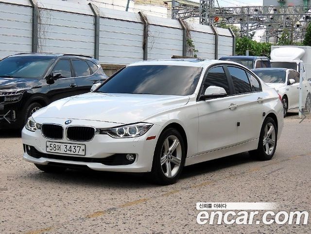 BMW 3-Series 320i — пробег 148 095 км — фото 2 из 5