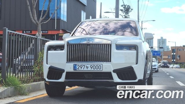 Rolls-Royce Cullinan 6.7 V12 — пробег 14 000 км — фото 3 из 5