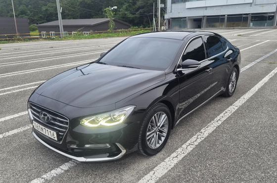 Hyundai Grandeur 2.4 Premium — пробег 70 000 км — фото 2 из 5