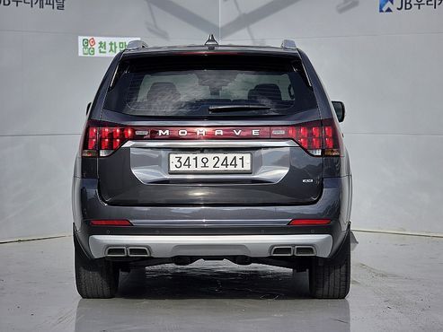 Kia Mohave Diesel 3.0 4WD 5-Seater Platinum — пробег 80 378 км — фото 2 из 5