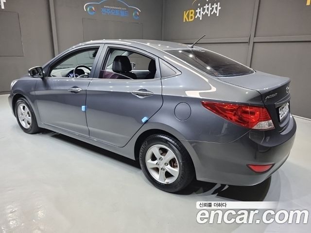 Hyundai Accent 1.4 VVT Premier — пробег 89 158 км — фото 4 из 5