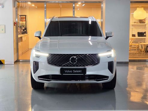 Volvo XC90 T8 Ultra Bright Hybrid — пробег 8 225 км — фото 3 из 5