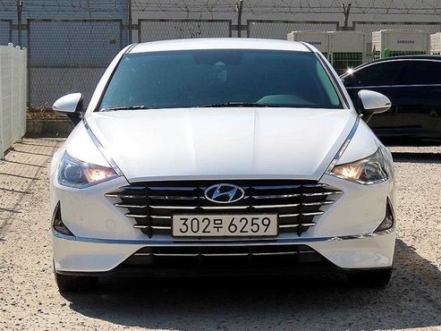 Hyundai Sonata 2.0 Smart — пробег 126 956 км — фото 1 из 5