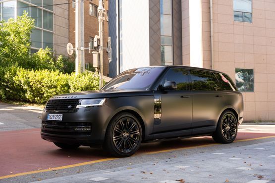 Land Rover Range Rover P530 Autobiography Long Wheel Base — пробег 16 000 км — фото 1 из 5