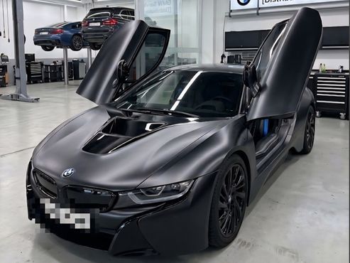 BMW i8 Coupe — пробег 93 500 км — фото 1 из 5