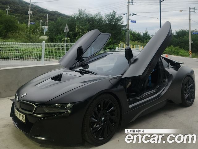 BMW i8 Coupe — пробег 93 500 км — фото 4 из 5