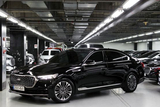 Kia K9 3.8 GDI AWD Platinum — пробег 17 500 км — фото 3 из 5