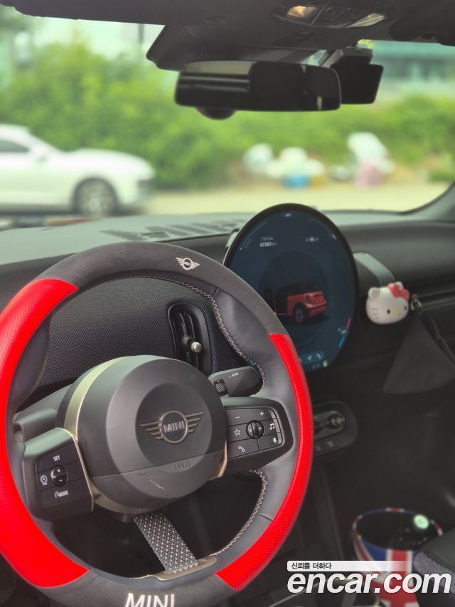 Mini Cooper Convertible Classic — пробег 7 500 км — фото 5 из 5