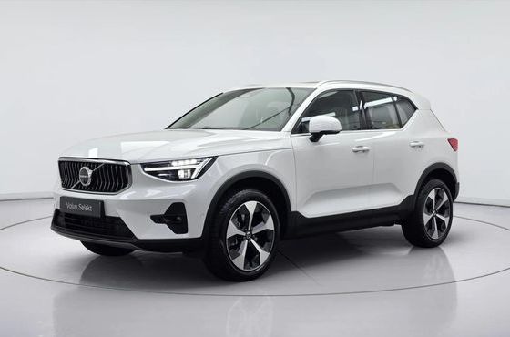 Volvo XC40 B4 Ultra Bright — пробег 2 363 км — фото 1 из 5
