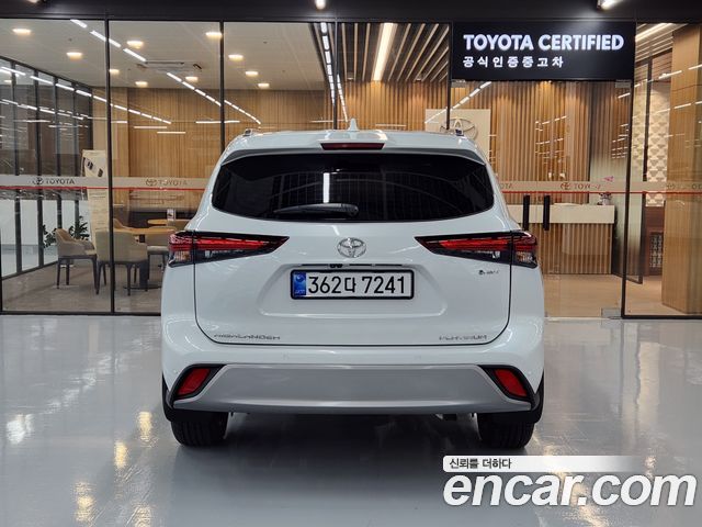 Toyota Highlander 2.5 4WD Platimum — пробег 6 355 км — фото 4 из 5
