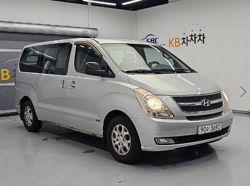 Hyundai Starex 5-Seater VAN CVX Premium — пробег 143 572 км — фото 4 из 5