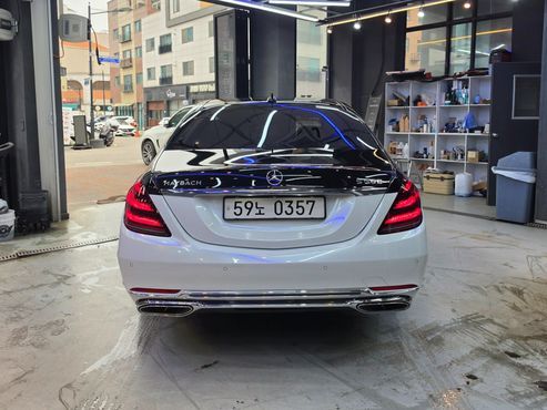Mercedes-Benz S-Class Maybach S500 4MATIC — пробег 215 000 км — фото 2 из 5