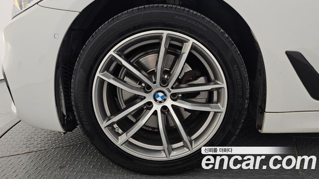 BMW 5-Series из Кореи Encar