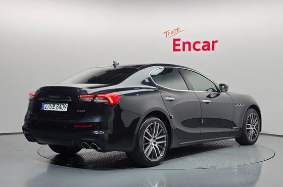 Maserati Ghibli 3.0 GranSport 3rd — пробег 31 122 км — фото 2 из 5