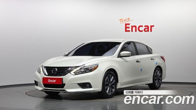 Nissan Altima из Кореи Encar