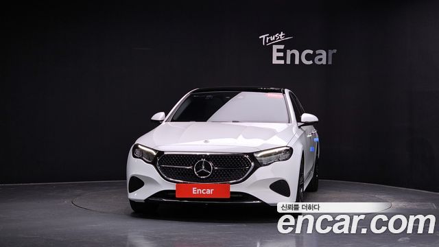 Mercedes-Benz E-Class из Кореи Encar