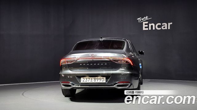Hyundai Grandeur из Кореи Encar