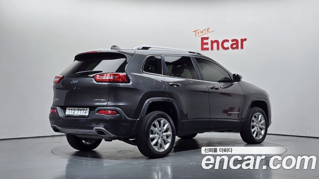 Jeep Cherokee из Кореи Encar