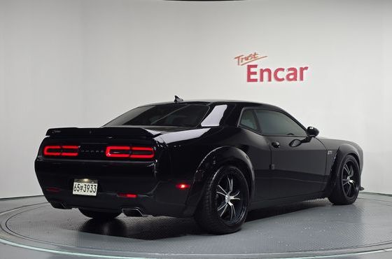 Dodge Challenger 5.7 — пробег 82 400 км — фото 2 из 5