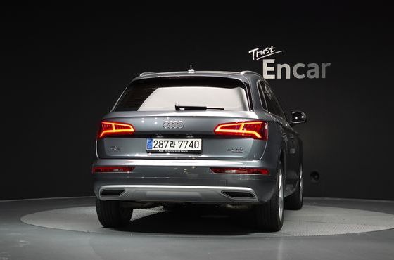 Audi Q5 40 TDI Quattro Premium — пробег 79 458 км — фото 4 из 5