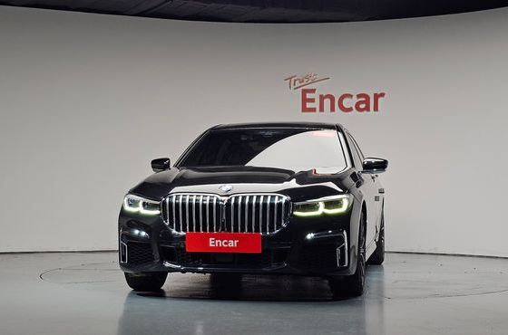 BMW 7-Series 740Li xDrive M Sport Package — пробег 125 821 км — фото 3 из 5