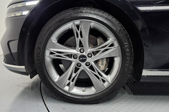 Genesis G90 Gasoline 3.5 Turbo AWD — пробег 87 171 км — фото 5 из 5