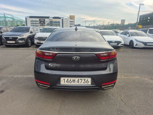 Kia K7 2.4 GDI Limited — пробег 132 257 км — фото 5 из 5