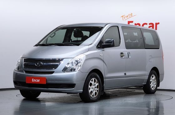 Hyundai Starex 12-Seater Wagon CVX Deluxe — пробег 128 616 км — фото 1 из 5