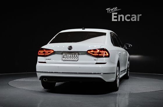 Volkswagen Passat 2.0 TSI B7 — пробег 49 102 км — фото 4 из 5