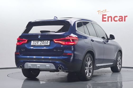 BMW X3 xDrive 20d — пробег 88 610 км — фото 2 из 5