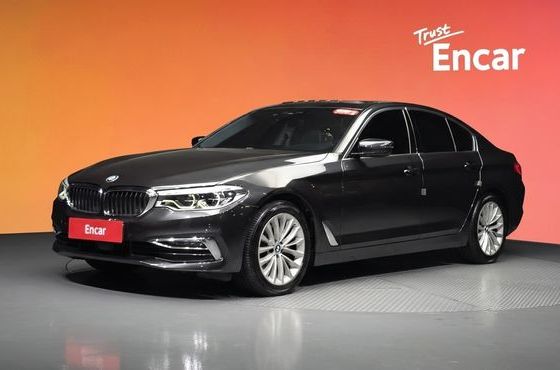 BMW 5-Series 520d xDrive Luxury Plus — пробег 97 947 км — фото 1 из 5