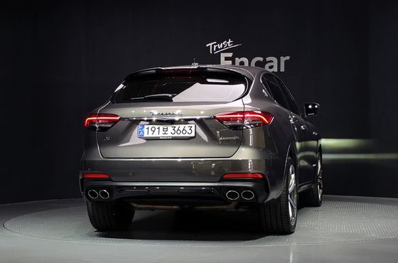 Maserati Levante 3.0 AWD GranSport — пробег 46 320 км — фото 4 из 5