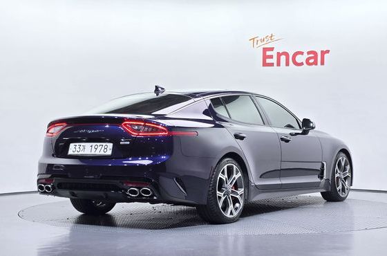 Kia Stinger 2.0 Turbo 2WD Platinum — пробег 74 929 км — фото 2 из 5