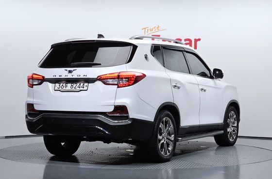 Ssangyong Rexton Diesel 2.2 2WD Eurasia Edition — пробег 47 433 км — фото 2 из 5