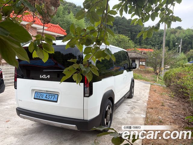 Kia PV5 Passenger 5 Seater Plus — пробег 524 км — фото 4 из 5