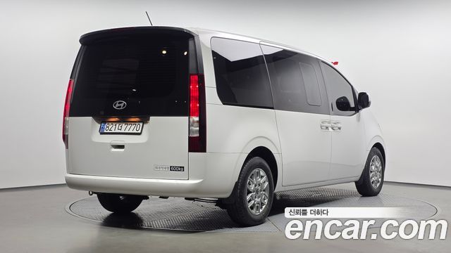 Hyundai Staria из Кореи Encar
