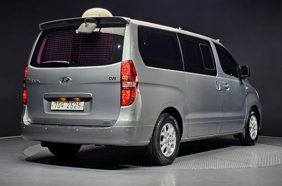 Hyundai Starex Camping Car — пробег 153 681 км — фото 2 из 5