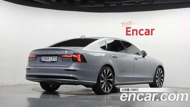 Volvo S90 из Кореи Encar