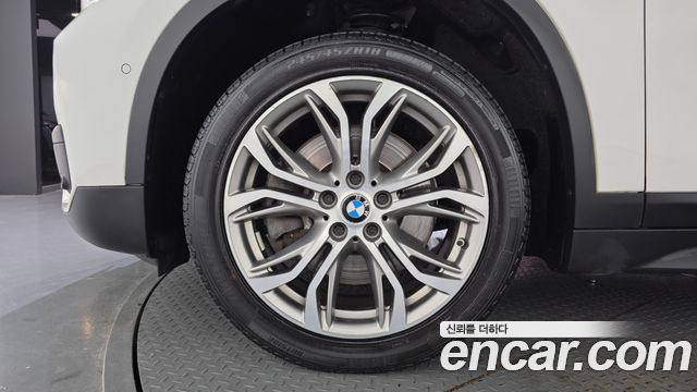 BMW X1 xDrive 20d Joy — пробег 232 049 км — фото 5 из 5