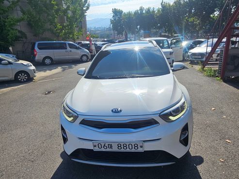 Kia Stonic Diesel 1.6 Prestige — пробег 111 290 км — фото 1 из 5