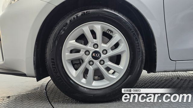 Kia K3 из Кореи Encar