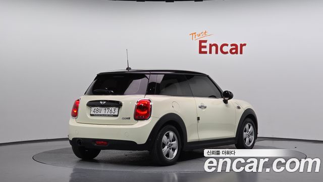 Mini Cooper из Кореи Encar