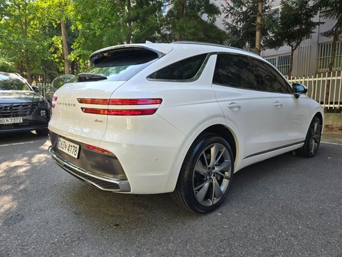 Genesis GV70 2.5T Gasoline AWD — пробег 18 663 км — фото 4 из 5